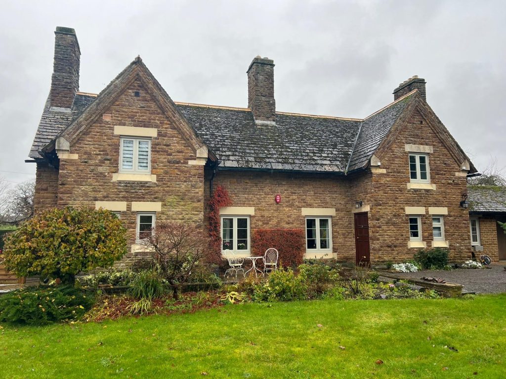 beautiful home in ashwell, oakham fitted with timber windows